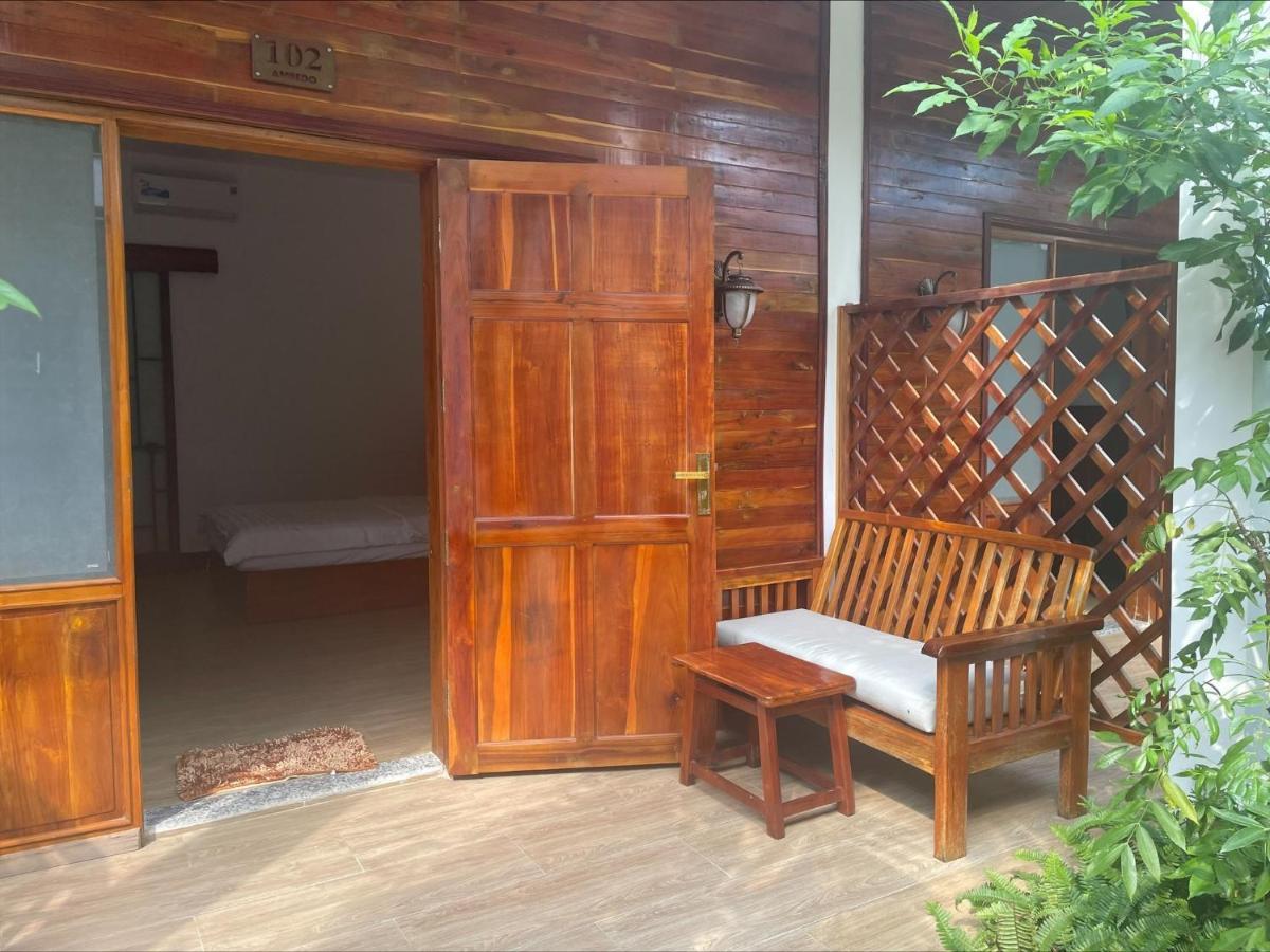 Ambedo Hotel Phu Quoc Exterior photo